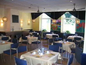 Parkhotel St.georg מלון