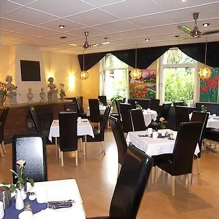 Parkhotel St.georg 3*